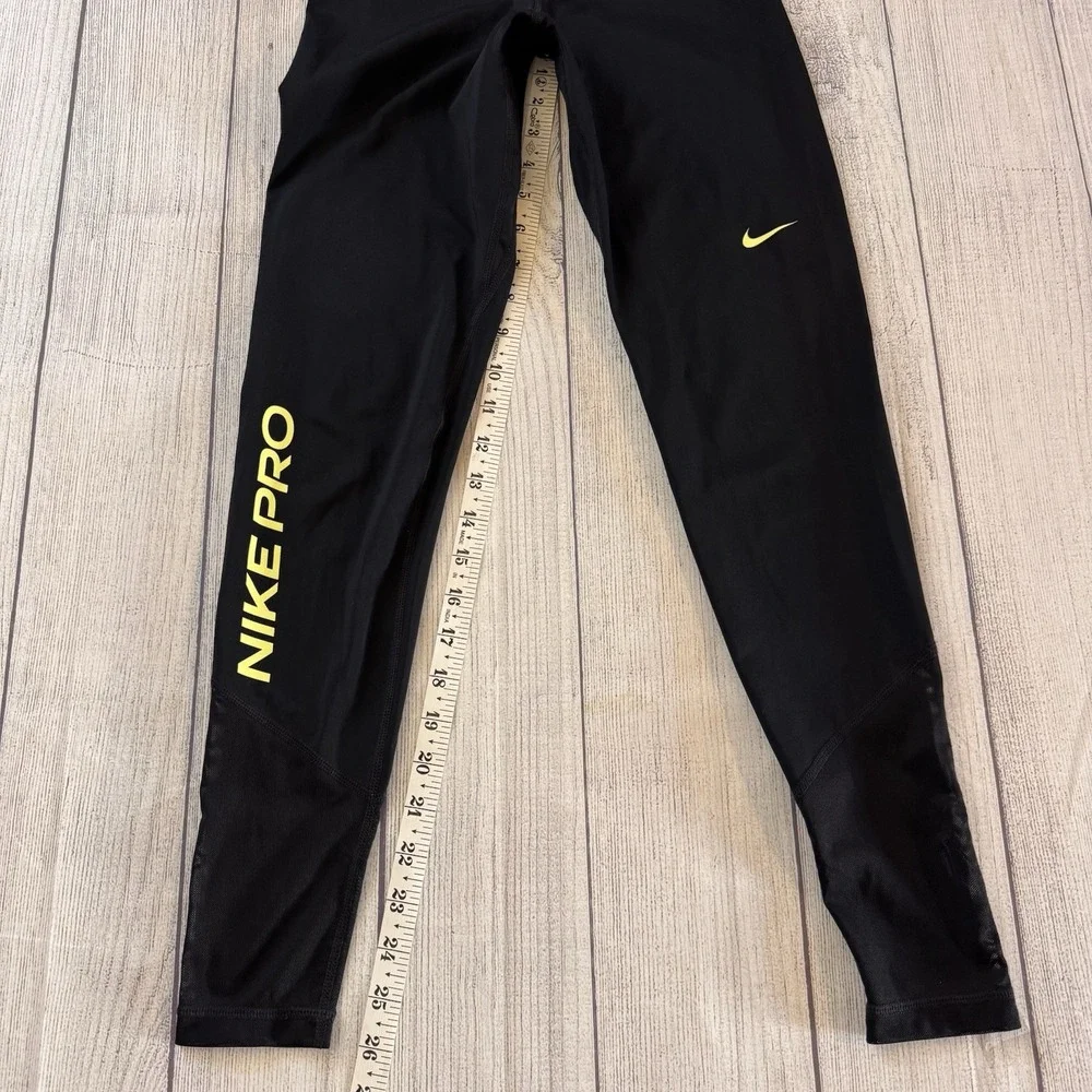 Nike pro womens